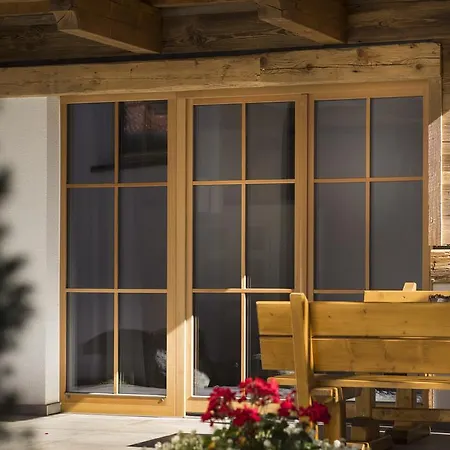 Wellnesshuettendorf Wiese Sankt Leonhard im Pitztal