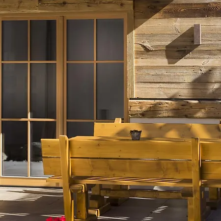 샬레 Wellnesshuettendorf Wiese *