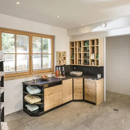 Wellnesshuettendorf Wiese 장크트 리온하드 임 피츠탈